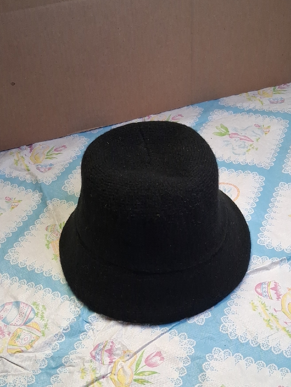 Britt's Knits Black Bucket Cloche Hat NWT